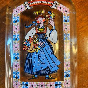 Vintage Trachtenflashche Marillen Likor Bottle Hammerie, Hausbrande, Worgl